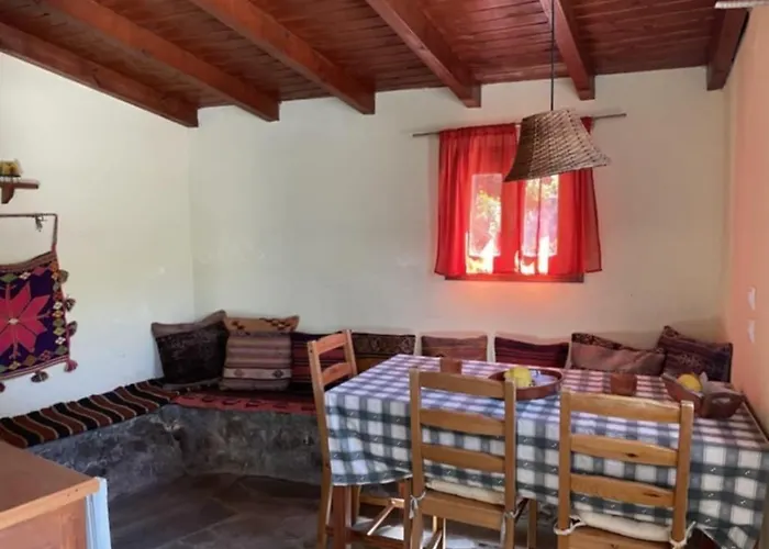 Cozy House In The Foot Of The Volcano Дом отдыха *