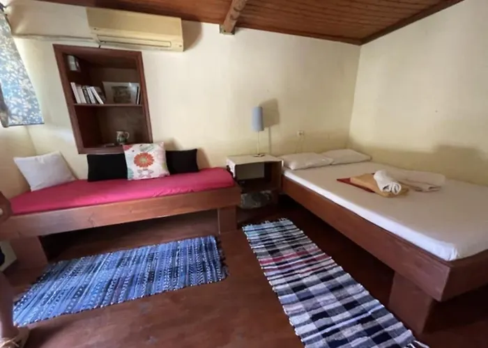 Cozy House In The Foot Of The Volcano *